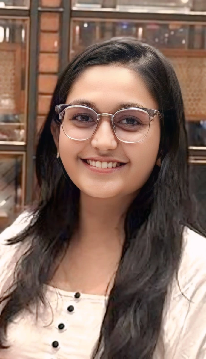 Photo of Dr. Aarti M.